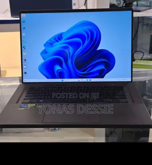 New Laptop Asus ROG Zephyrus G16 16GB Intel Core I9 SSD 1T