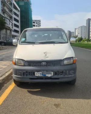 Photo - Toyota HiAce 2001 White