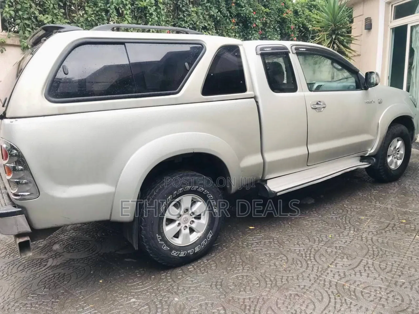 Toyota Hilux 2011 Silver