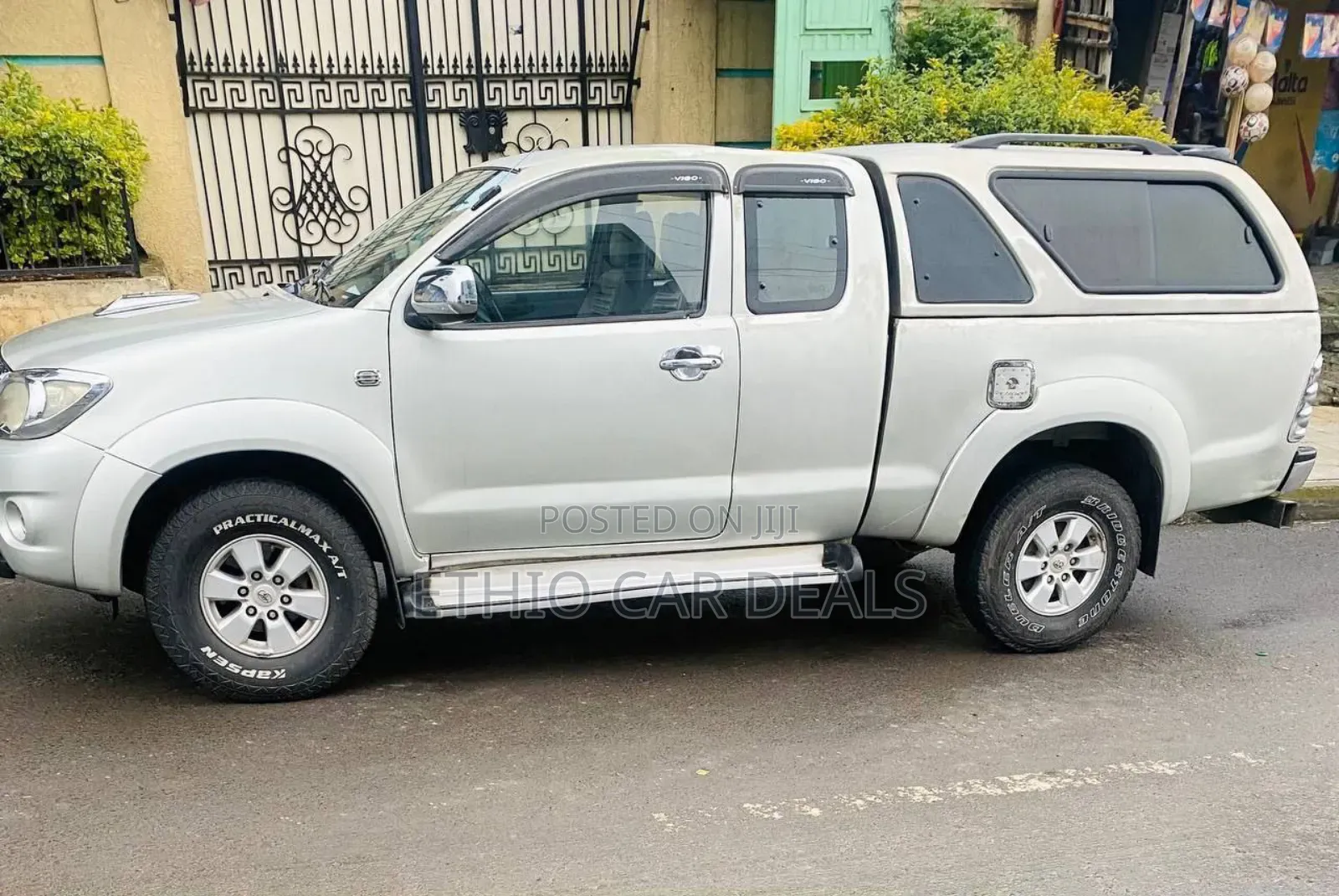 Toyota Hilux 2011 Silver