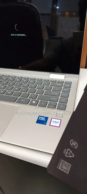 New Laptop HP Envy X360 16GB Intel Core I7 SSD 1T