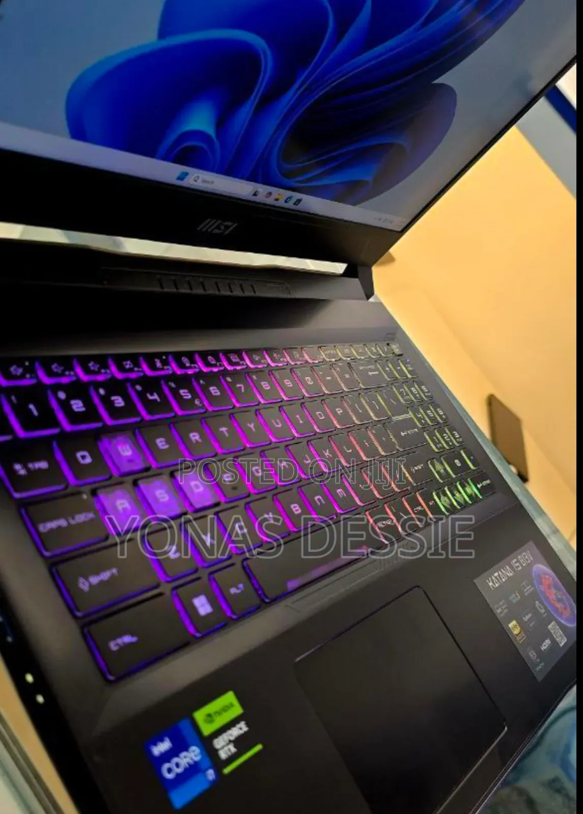 New Laptop MSI Katana 15 16GB Intel Core i7 SSD 512GB