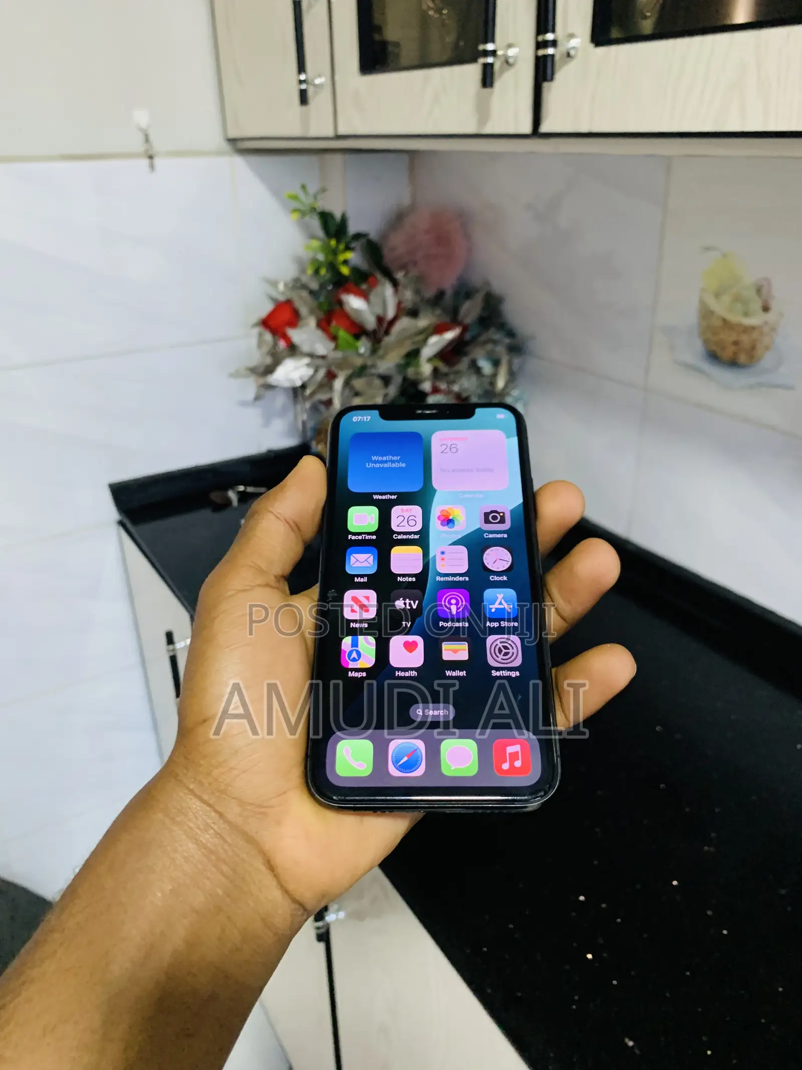 Apple iPhone XS 64 GB Black