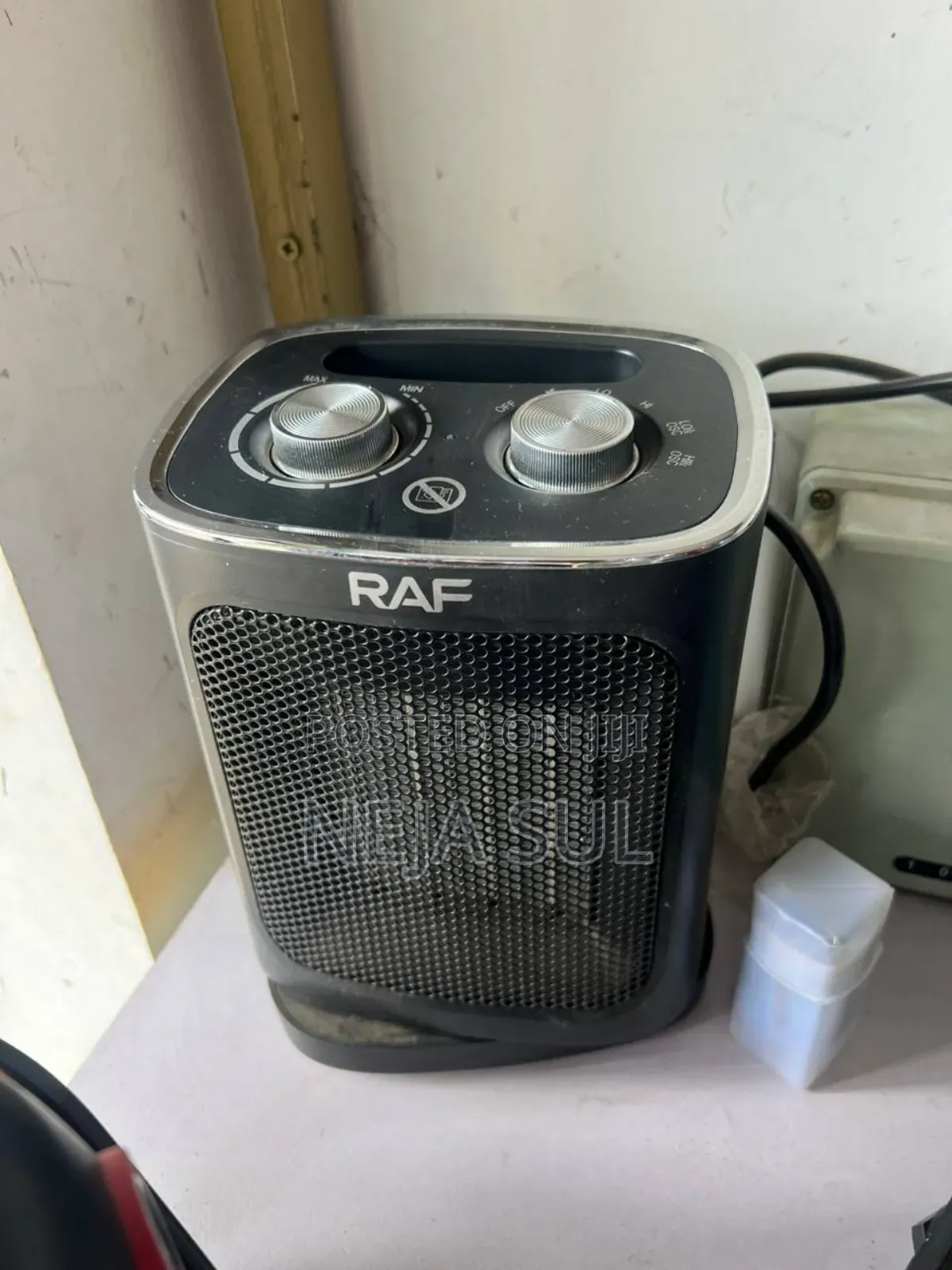 Raf Room Heaters Hot Fan ቤት ማሞቂያ Rotating System Deliver