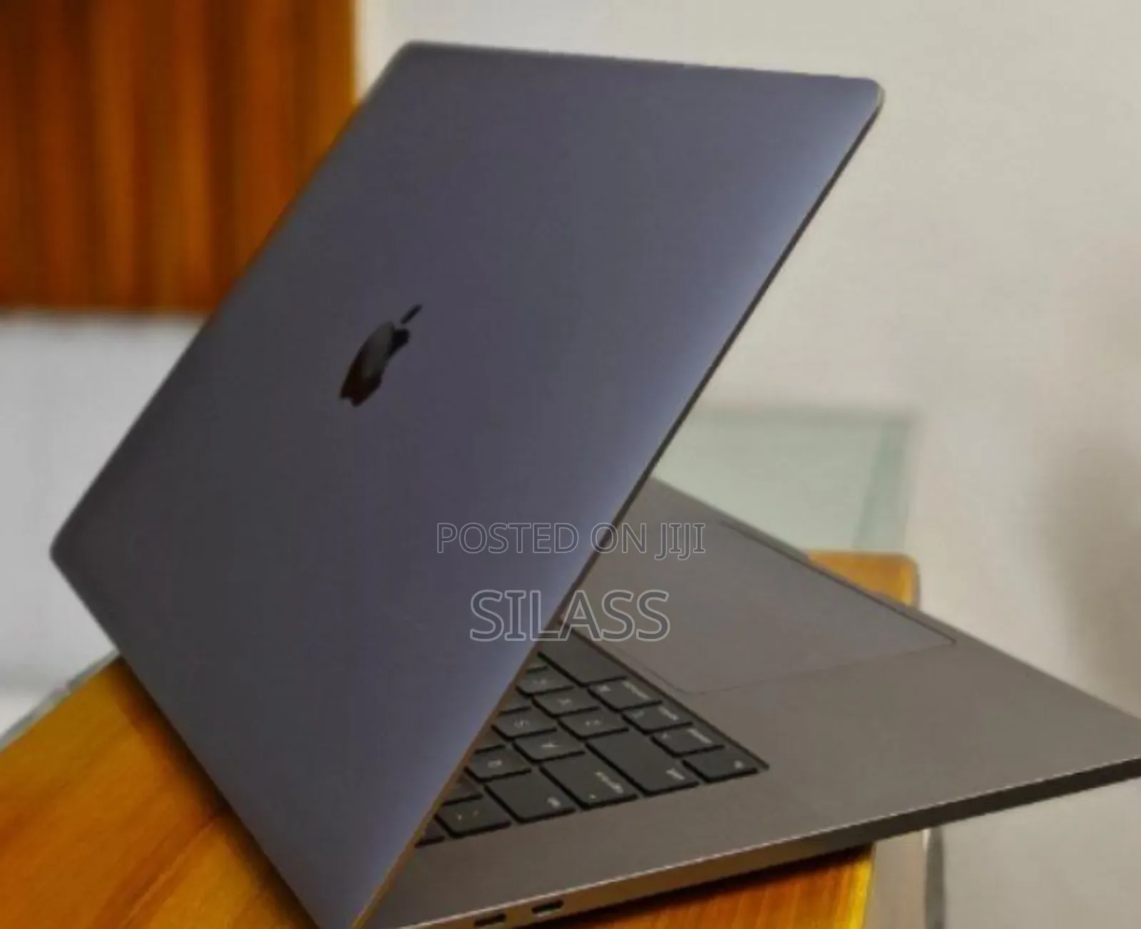 New Laptop Apple MacBook Pro 2019 64GB Intel Core I9 SSD 512GB