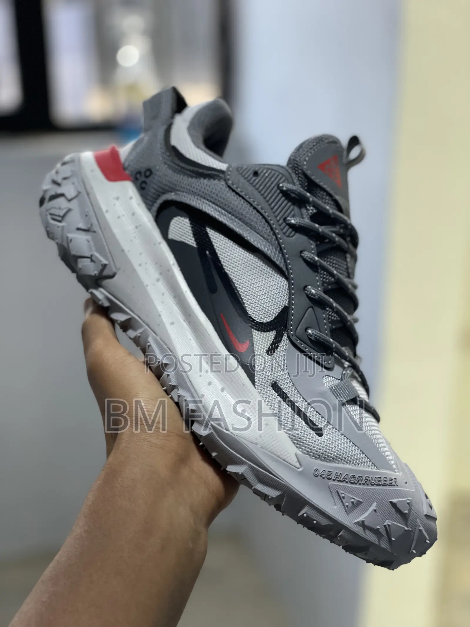 Nike Gortex Comfortable Hiking Shoes for Men