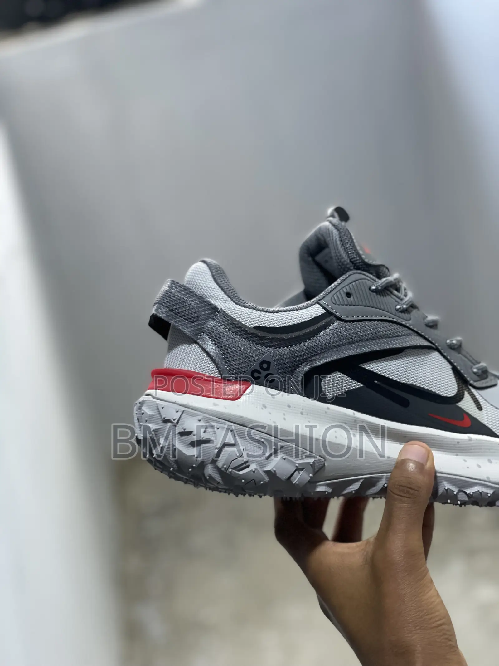 Nike Gortex Comfortable Hiking Shoes for Men