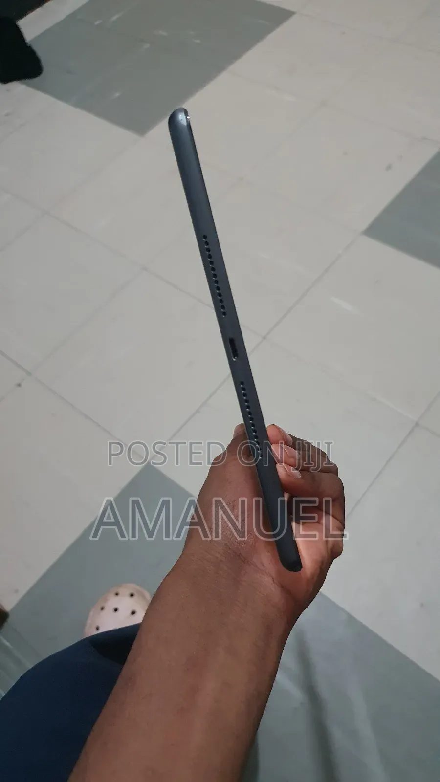 Apple iPad 10.2 (2021) 64 GB Gray