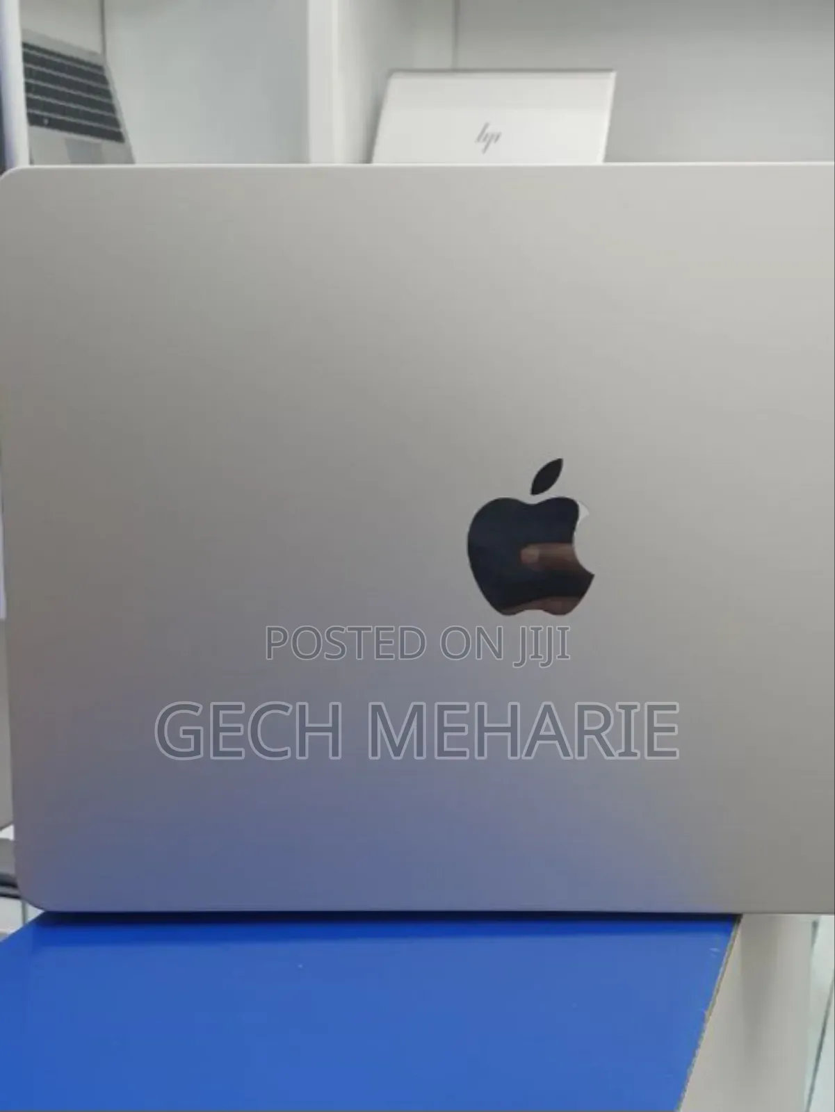 New Laptop Apple MacBook Air 2024 M3 13-Inch 16GB Apple M3 SSD 512GB