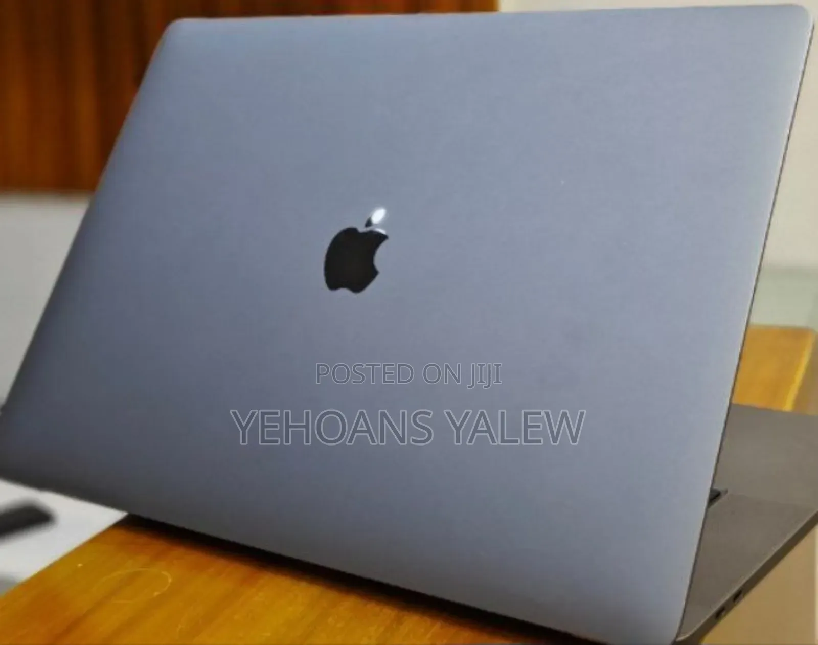 New Laptop Apple MacBook Pro 2019 16GB Intel Core I7 SSD 512GB