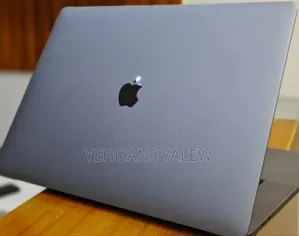 New Laptop Apple MacBook Pro 2019 16GB Intel Core I7 SSD 512GB