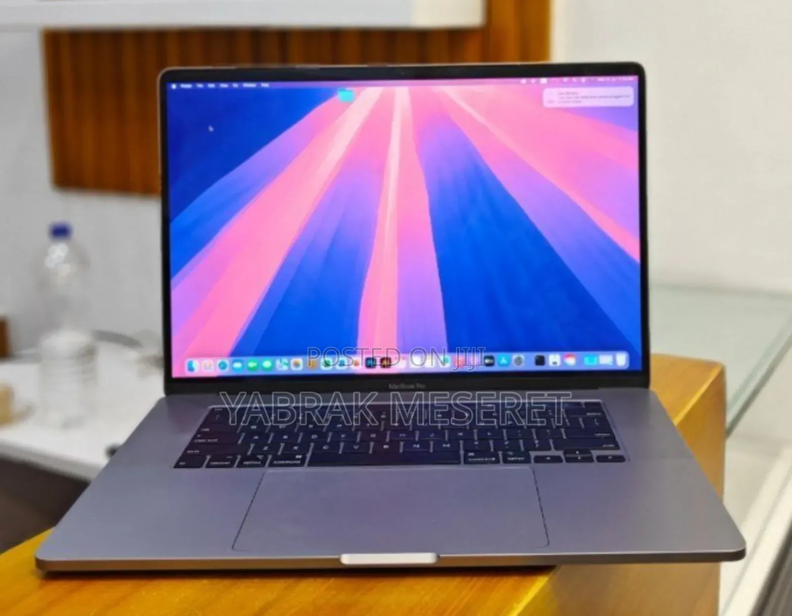 New Laptop Apple MacBook Pro 2019 16GB Intel Core I7 SSD 512GB