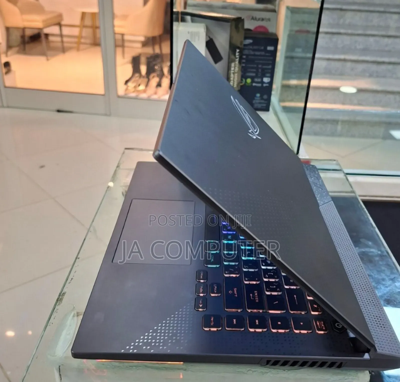 New Laptop Asus ROG Strix G15 16GB AMD Ryzen 7 SSD 512GB