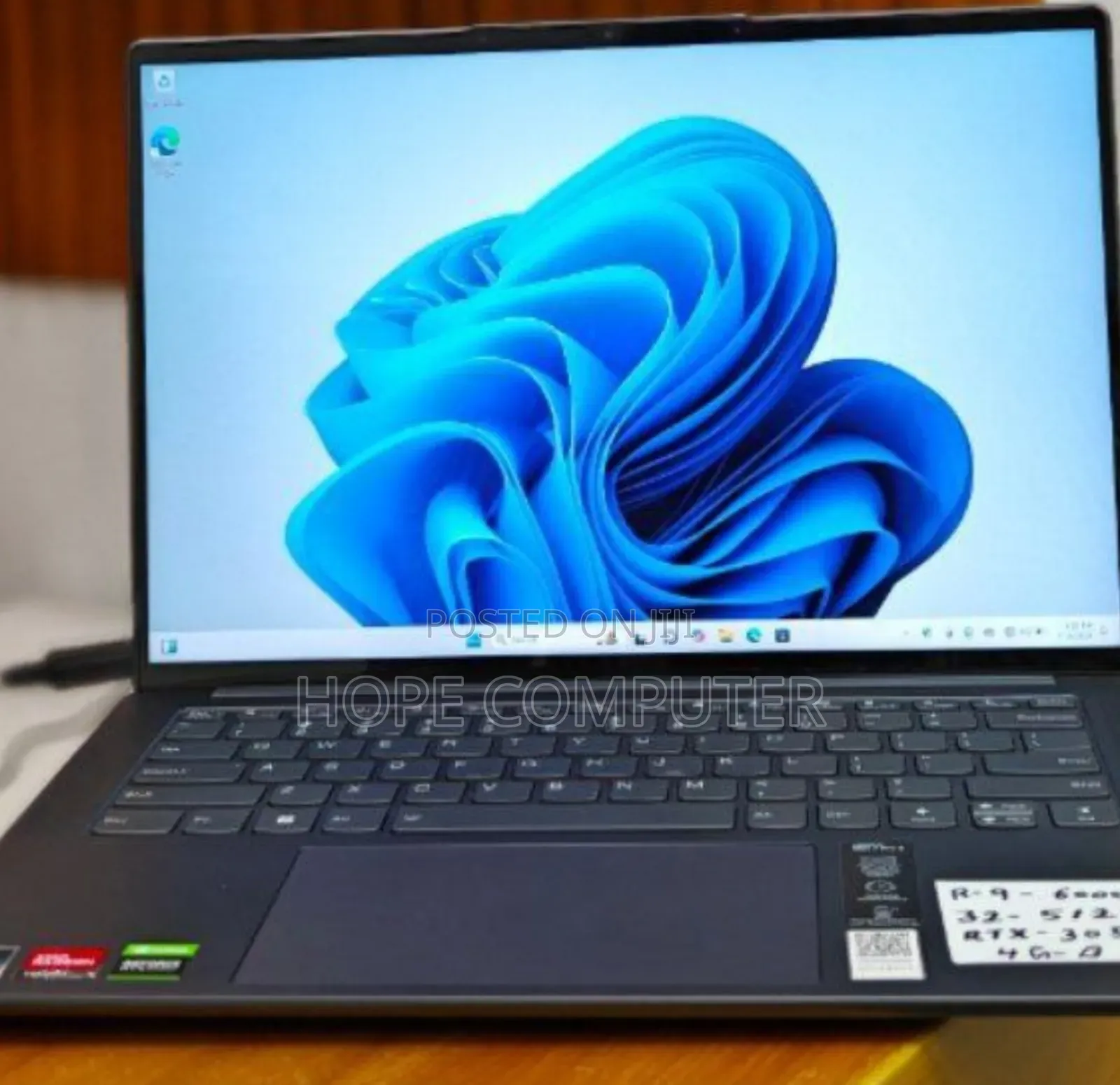 New Laptop Lenovo Yoga 7i 32GB AMD Ryzen 9 SSD 512GB