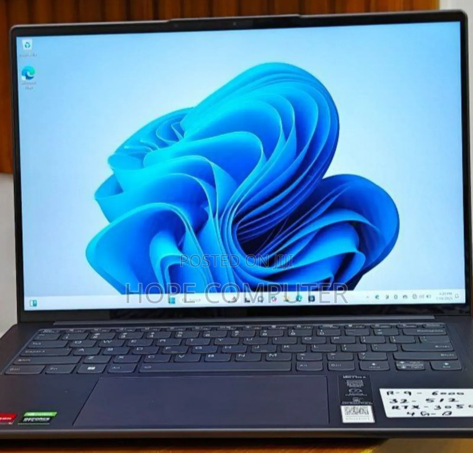 New Laptop Lenovo Yoga 7i 32GB AMD Ryzen 9 SSD 512GB