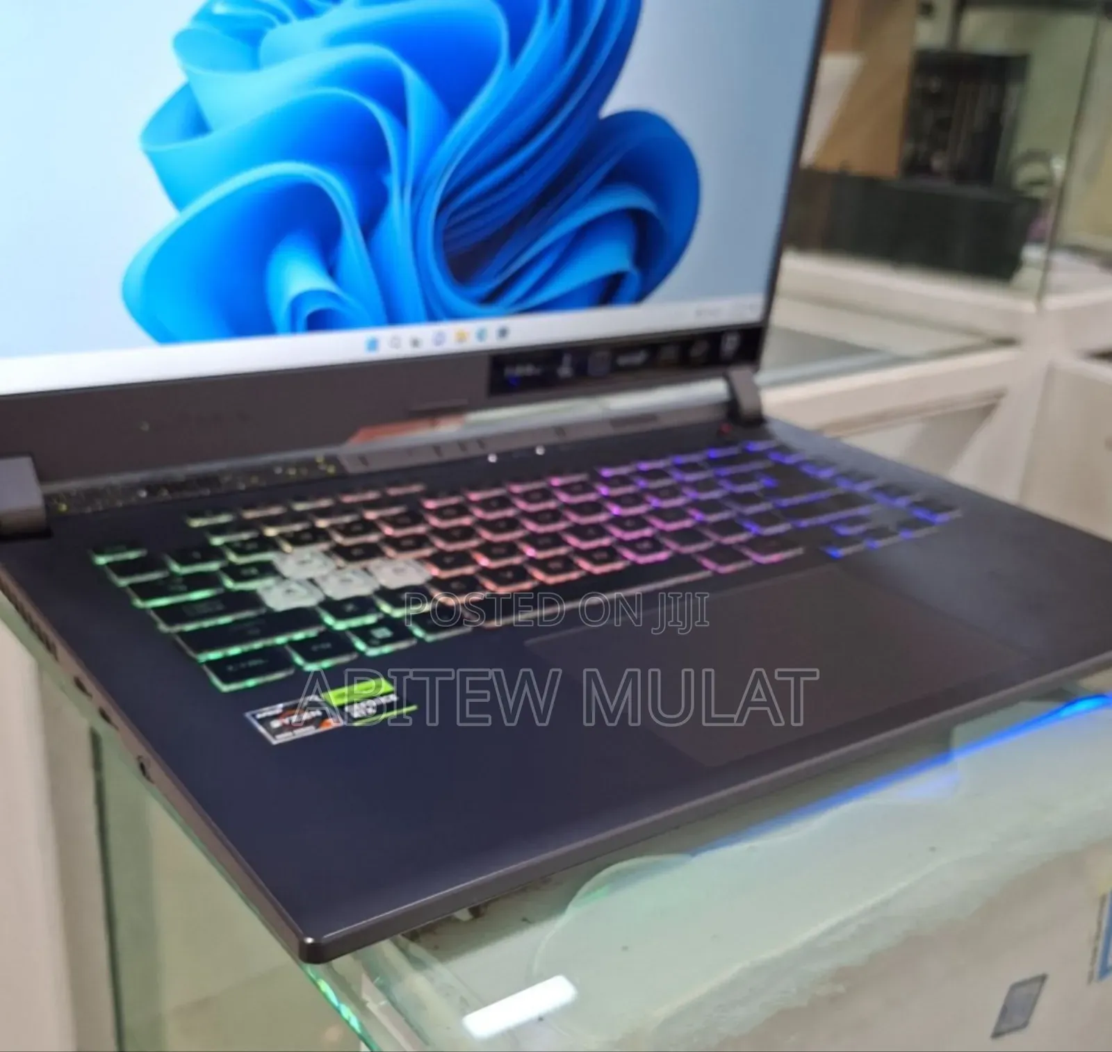 New Laptop Asus ROG Strix G15 16GB AMD Ryzen 7 SSD 1T