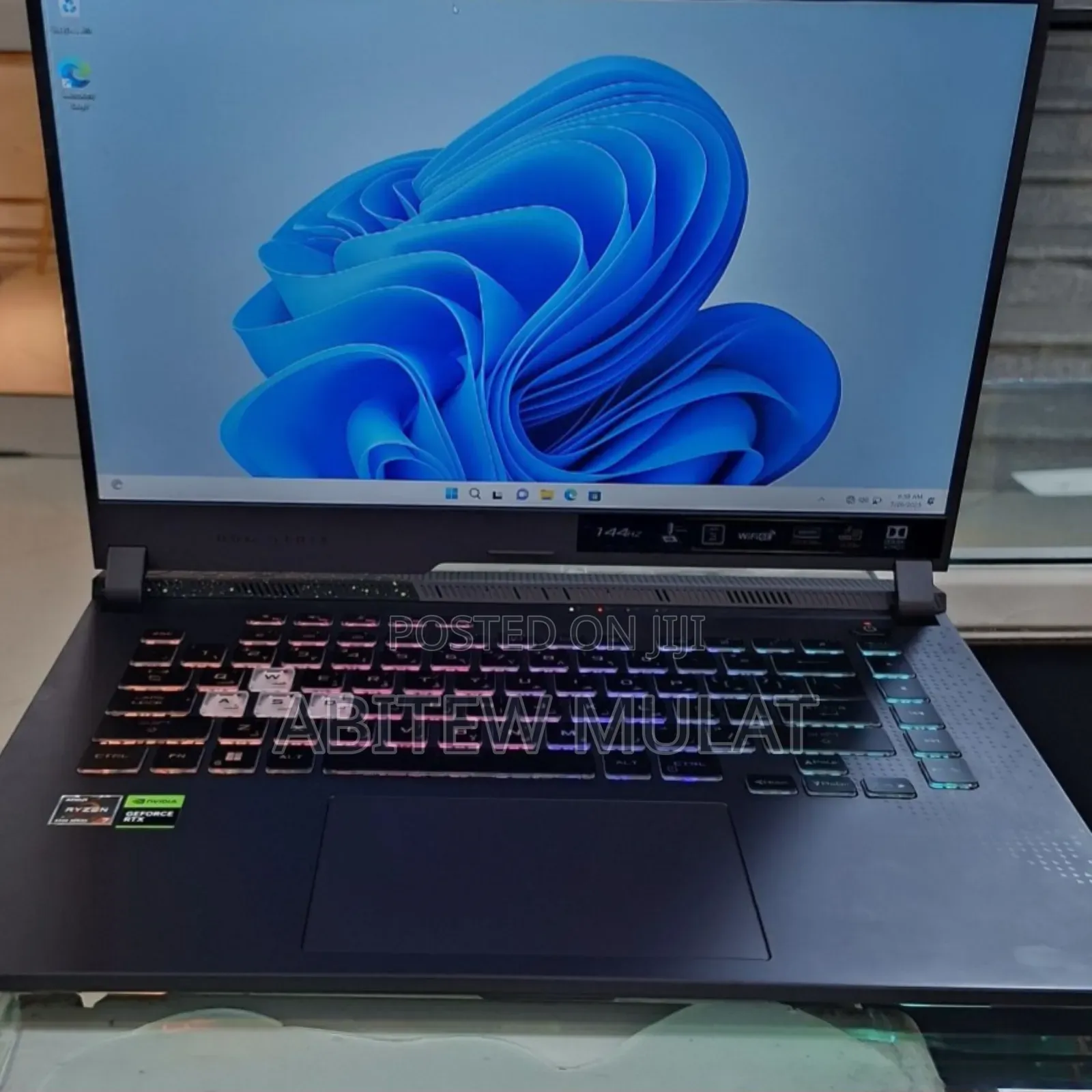 New Laptop Asus ROG Strix G15 16GB AMD Ryzen 7 SSD 1T