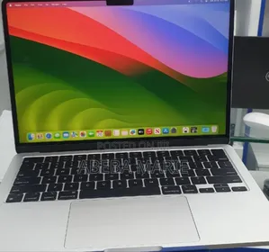 New Laptop Apple MacBook Air 2024 M3 13-Inch 16GB Apple M3 SSD 512GB