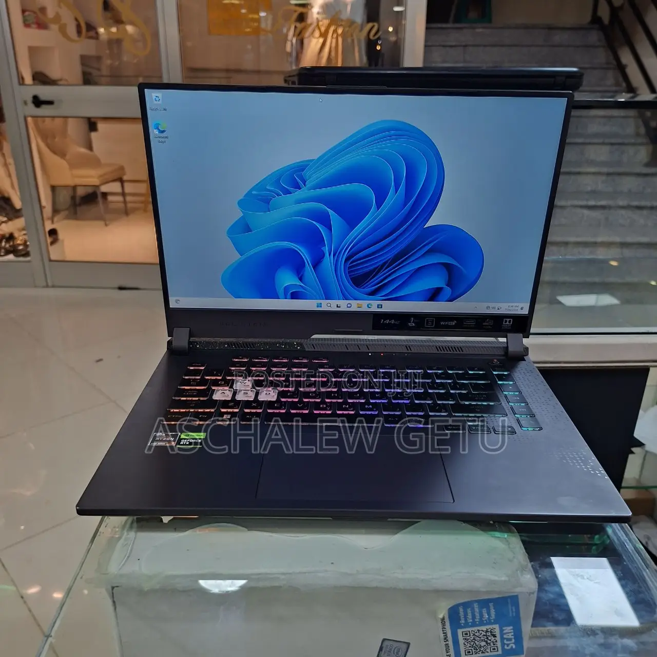 New Laptop Asus ROG Strix G15 16GB AMD Ryzen 7 SSD 1T