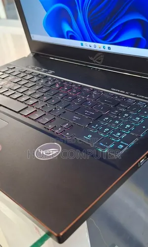 New Laptop Asus ROG Zephyrus G15 16GB Intel Core I7 SSD 128GB