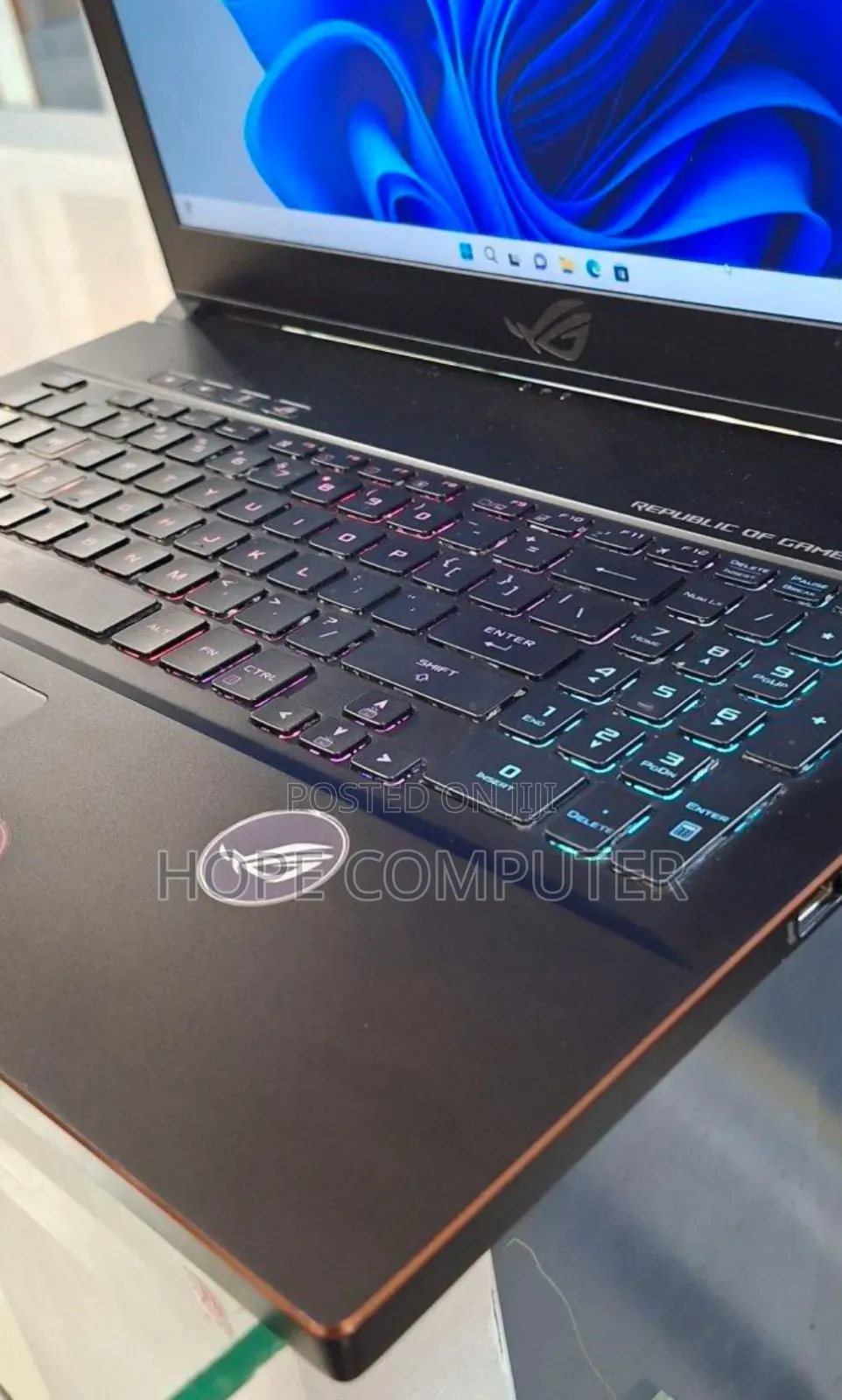 New Laptop Asus ROG Zephyrus G15 16GB Intel Core I7 SSD 128GB