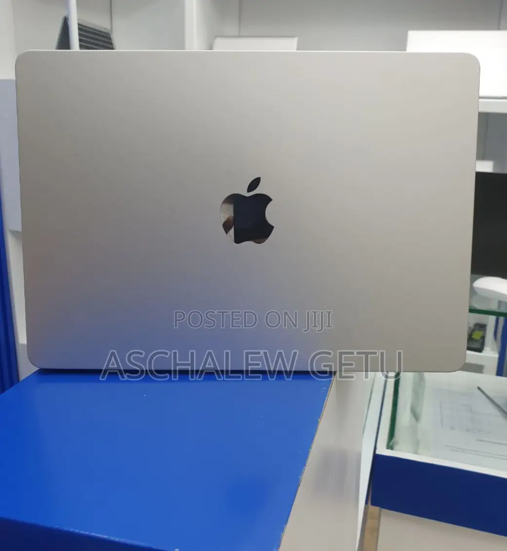 New Apple MacBook Air 2024 M3 13-Inch 16GB Intel Core M3 SSD 512GB