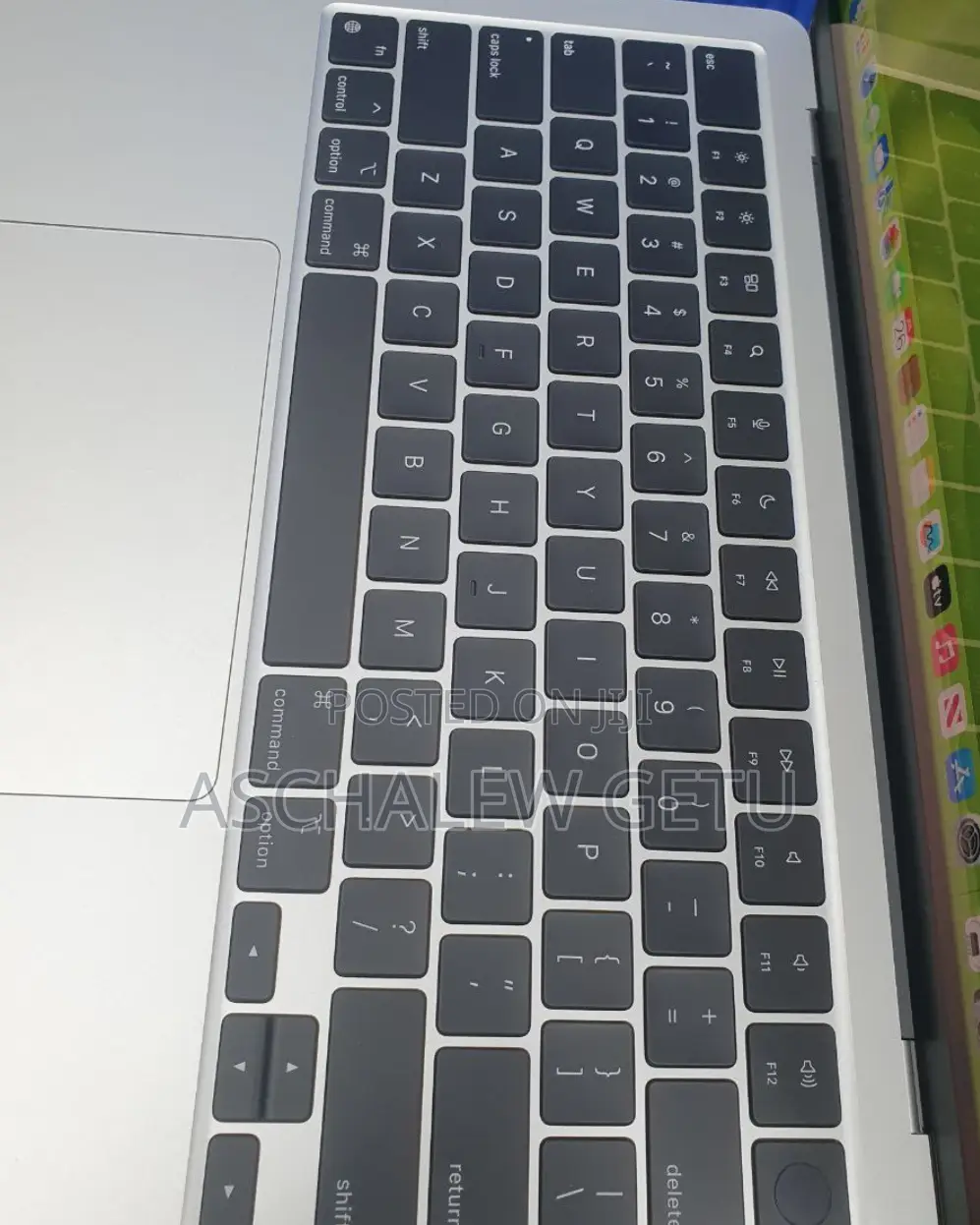 New Apple MacBook Air 2024 M3 13-Inch 16GB Intel Core M3 SSD 512GB