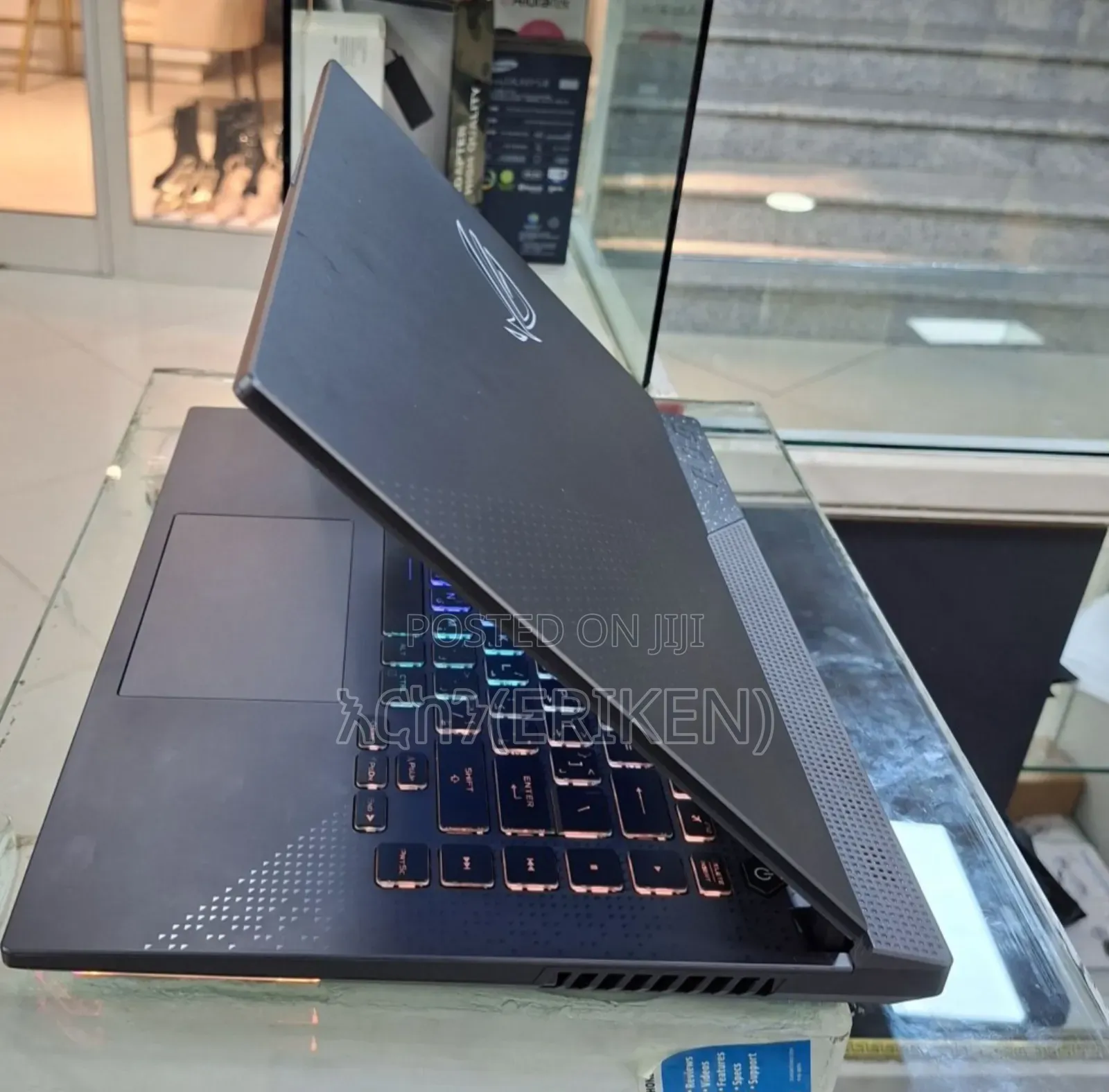 New Laptop Asus ROG Strix G15 16GB AMD Ryzen 7 SSD 512GB