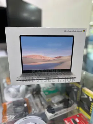 New Laptop Microsoft Surface 8GB Intel Core I5 SSD 128GB
