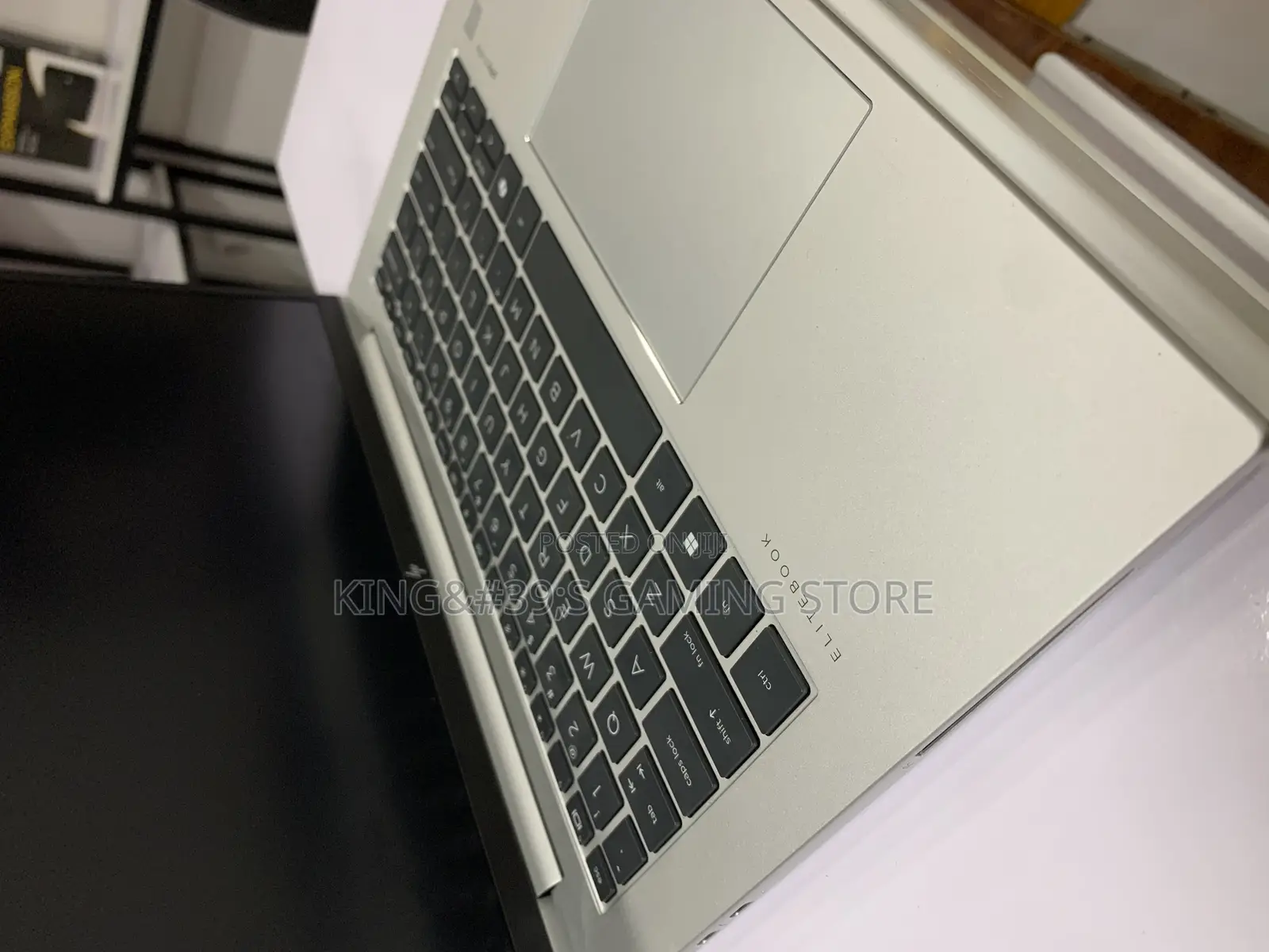 New Laptop HP EliteBook 840 16GB AMD Ryzen 7 SSD 512GB