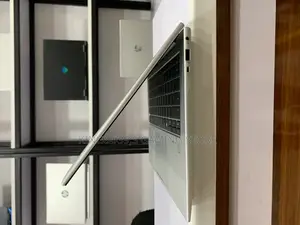 New Laptop HP EliteBook 840 16GB AMD Ryzen 7 SSD 512GB