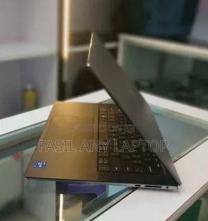 New Laptop Dell Precision 5570 4GB Intel Core i9 SSD 1T