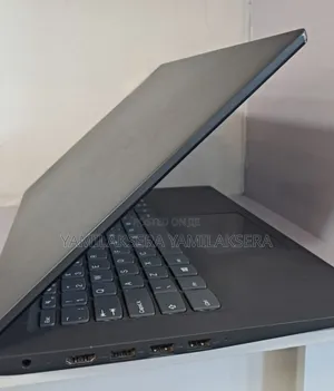 Laptop Lenovo Ideapad 3 4GB Intel HDD+SSD 1T