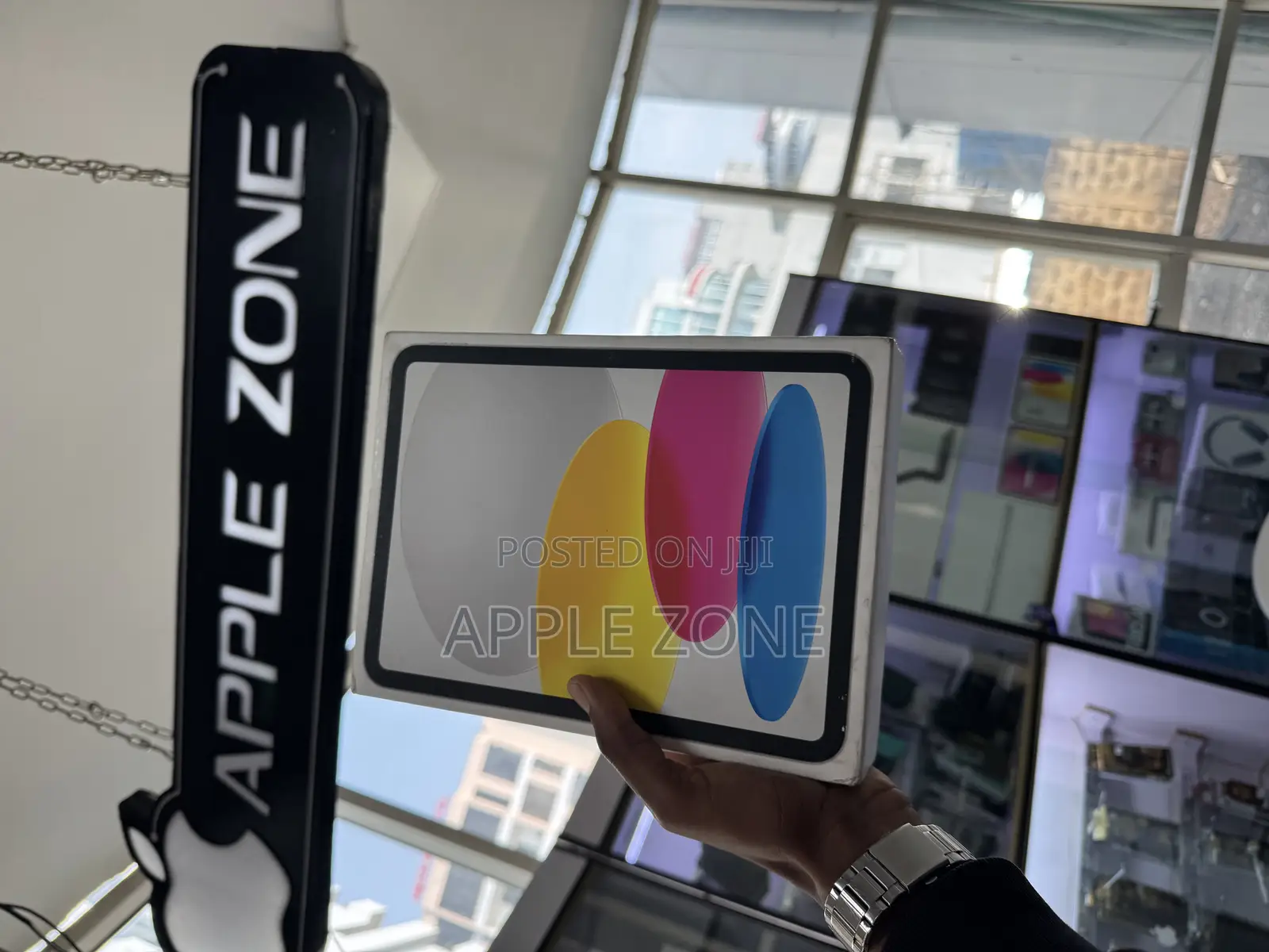 New Apple iPad 10.2 (2021) 64 GB Gray