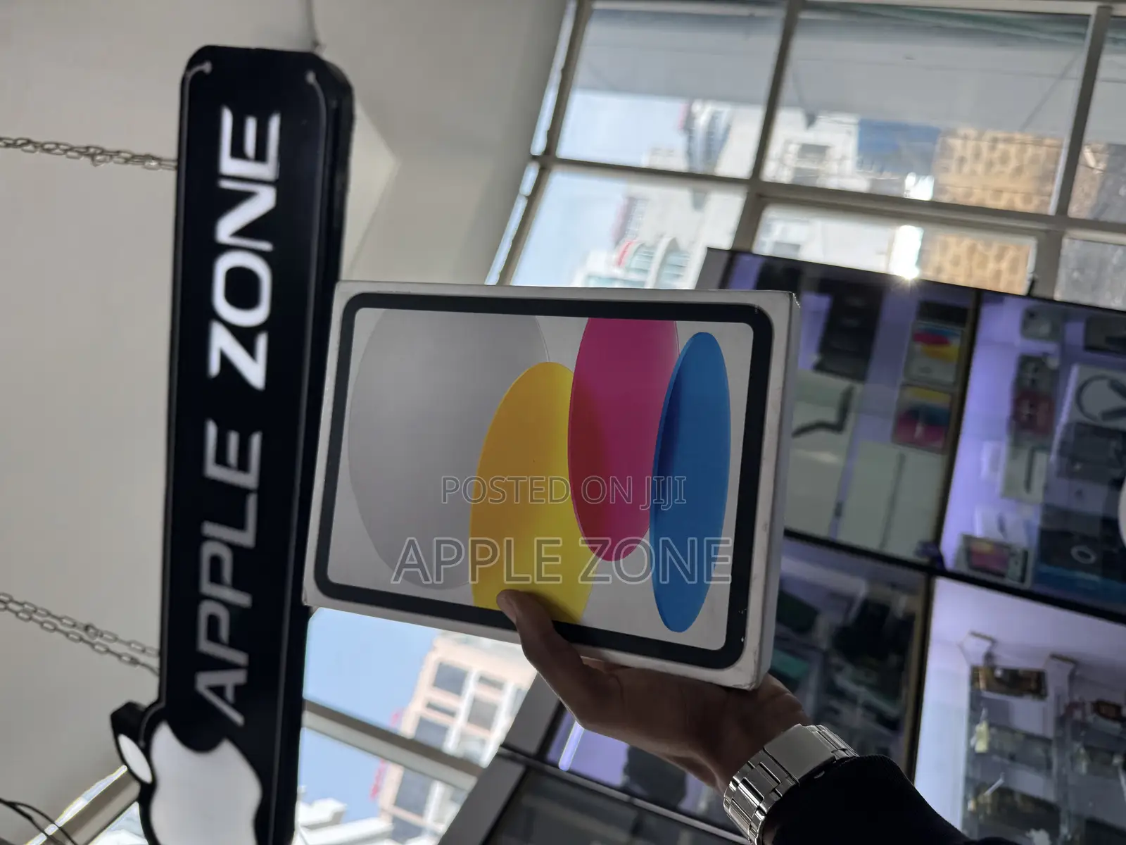 New Apple iPad 10.2 (2021) 64 GB Gray