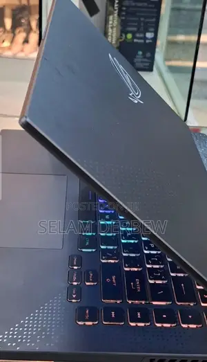 New Laptop Asus ROG Strix G15 16GB Intel Core I9 SSD 1T