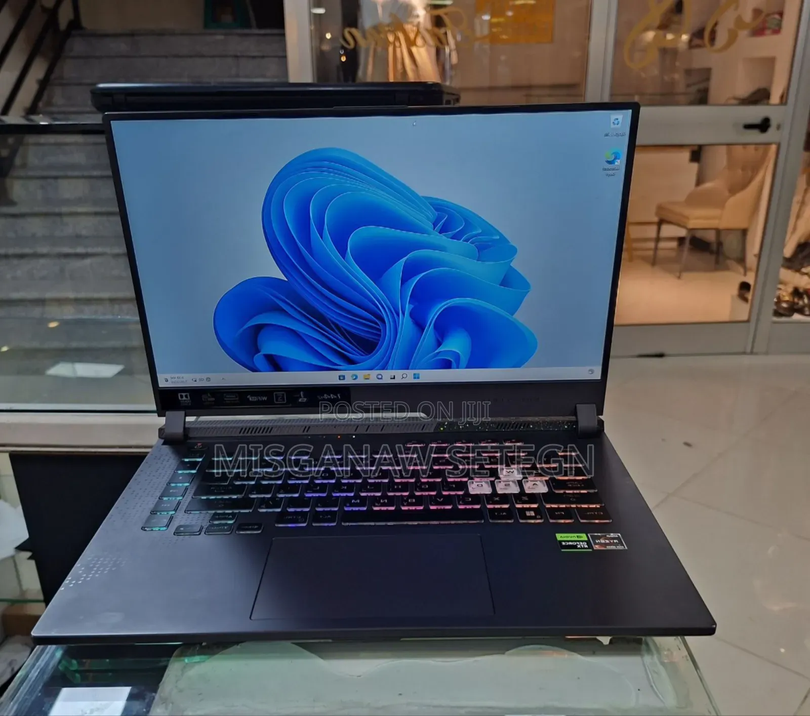 New Laptop Asus ROG Strix G15 16GB AMD Ryzen 7 SSD 1T