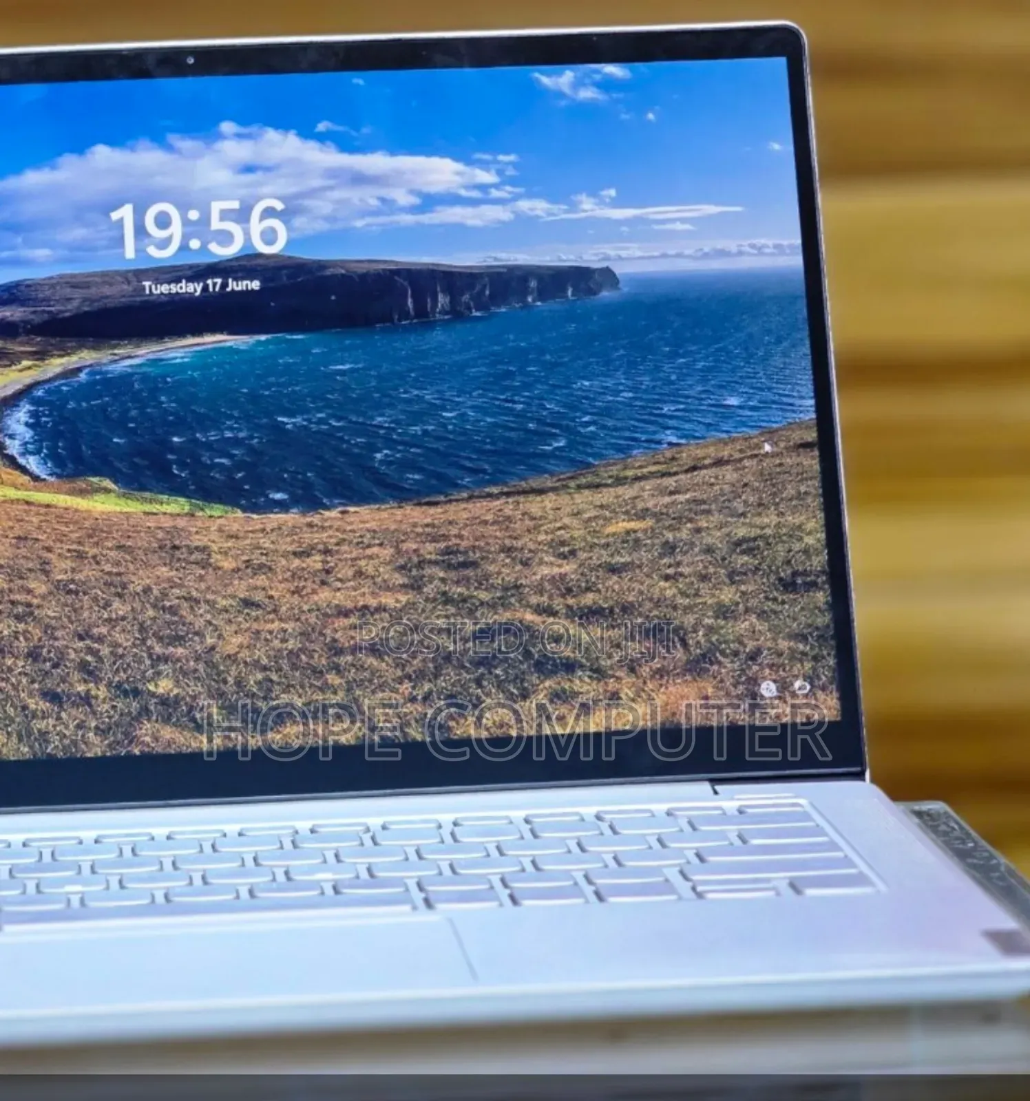 New Laptop Lenovo ThinkPad Yoga 8GB Intel Core I5 SSD 512GB