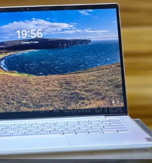 Photo - New Laptop Lenovo ThinkPad Yoga 8GB Intel Core I5 SSD 512GB