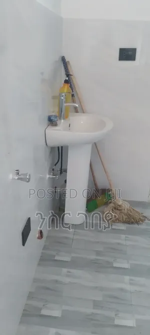 1bdrm Apartment in Ayat Adebabay, Yeka for rent