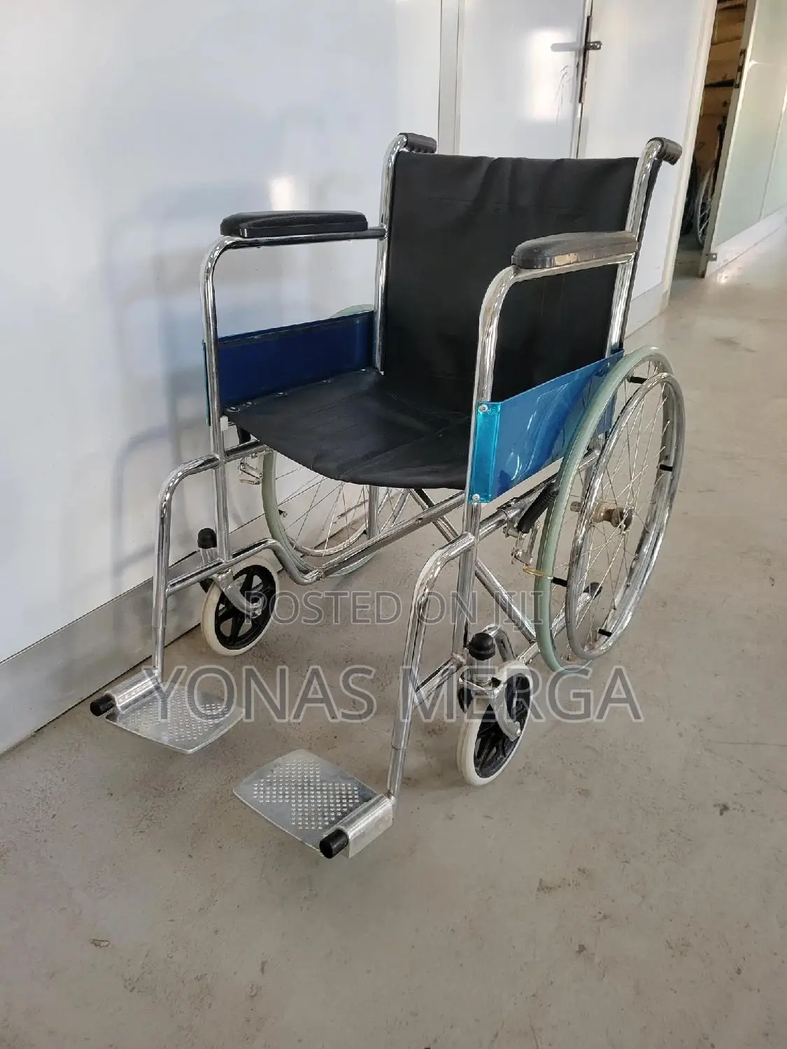 Hospital Normal Wheelchairةةplated
Weight Capacity: 150 Kg