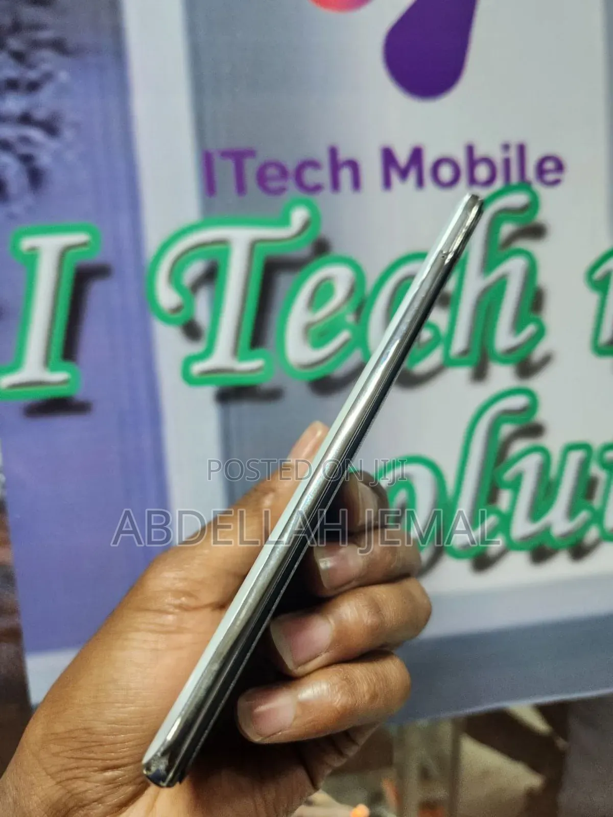 New Samsung Galaxy A71 128 GB White