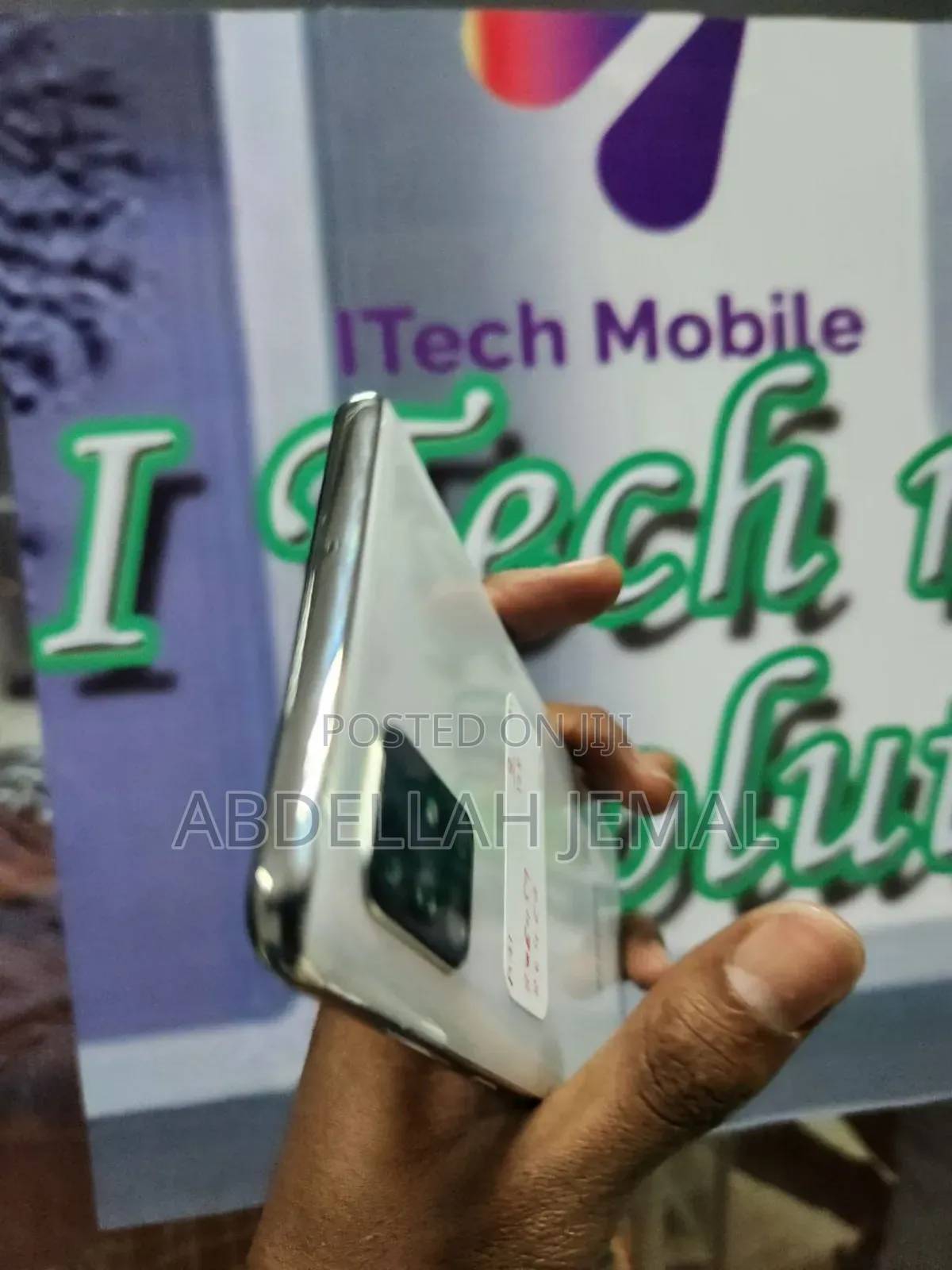 New Samsung Galaxy A71 128 GB White