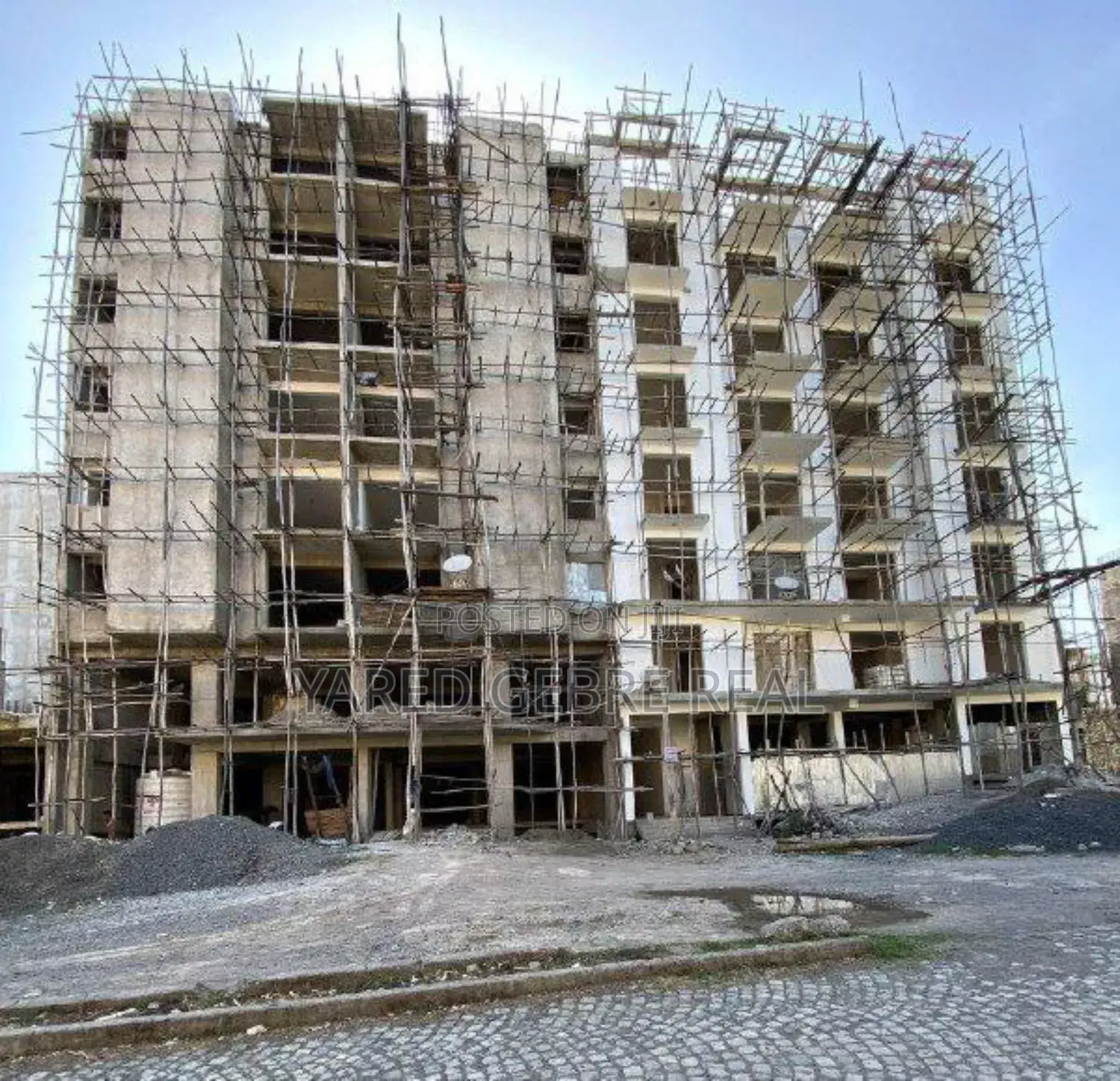 3bdrm Apartment in Bsd Real Estate, Yeka for sale