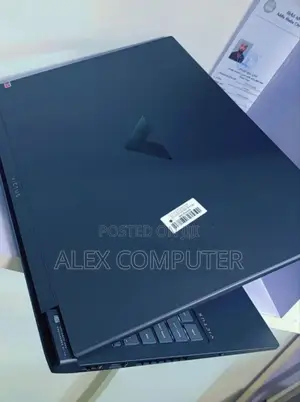 New Laptop HP Victus 15 16GB Intel Core I7 SSD 1T