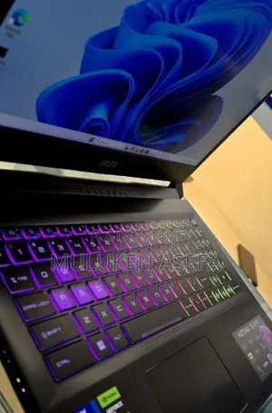 New Laptop MSI Katana 15 16GB Intel Core I7 SSD 512GB