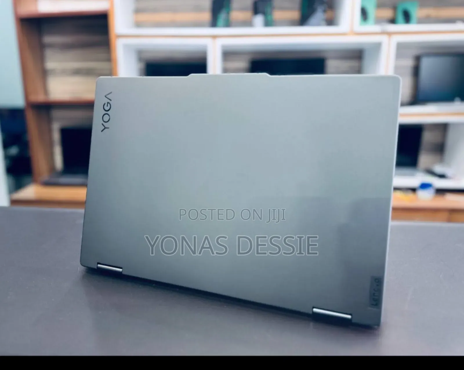 New Laptop Lenovo Yoga 7i 8GB AMD Ryzen 5 SSD 512GB