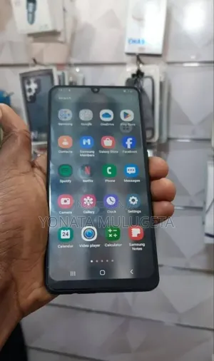 Photo - Samsung Galaxy A31 128 GB Blue