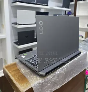 New Laptop Lenovo LOQ 15ARP9 24GB AMD Ryzen 5 SSD 512GB