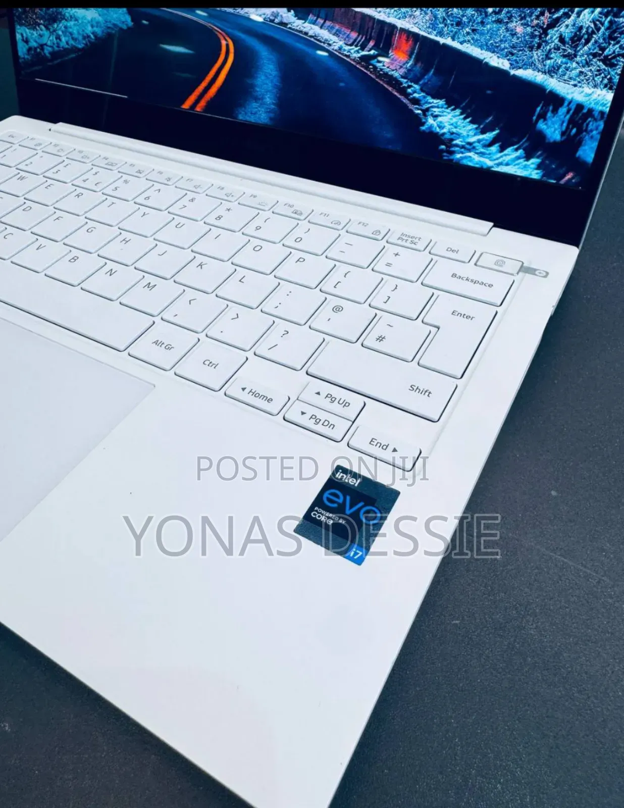 New Laptop Samsung Galaxy Book 2 16GB Intel Core i7 SSD 512GB